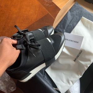 Women’s Balenciaga Runner
